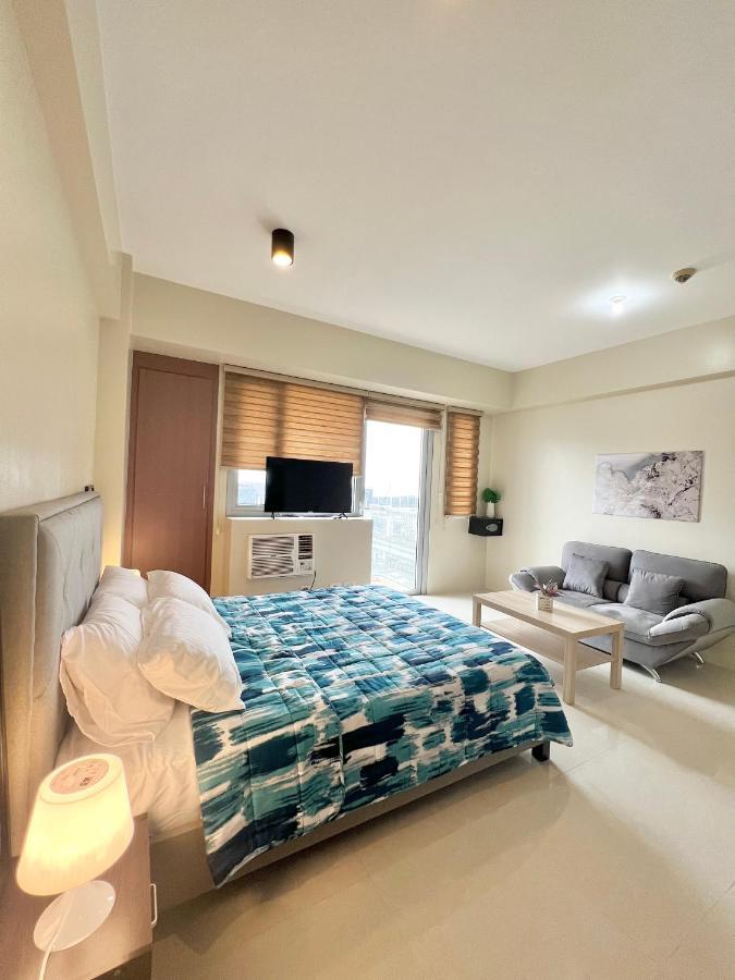 Kiel 5-Star Condo Hotel Across Naia Manila Airport Terminal 3 Pasay Exterior photo